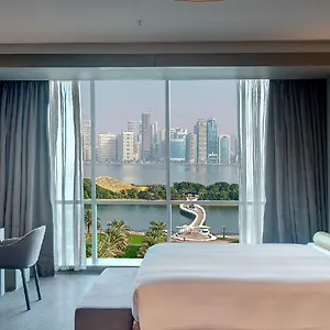 5* Hotel 72 Waterfront