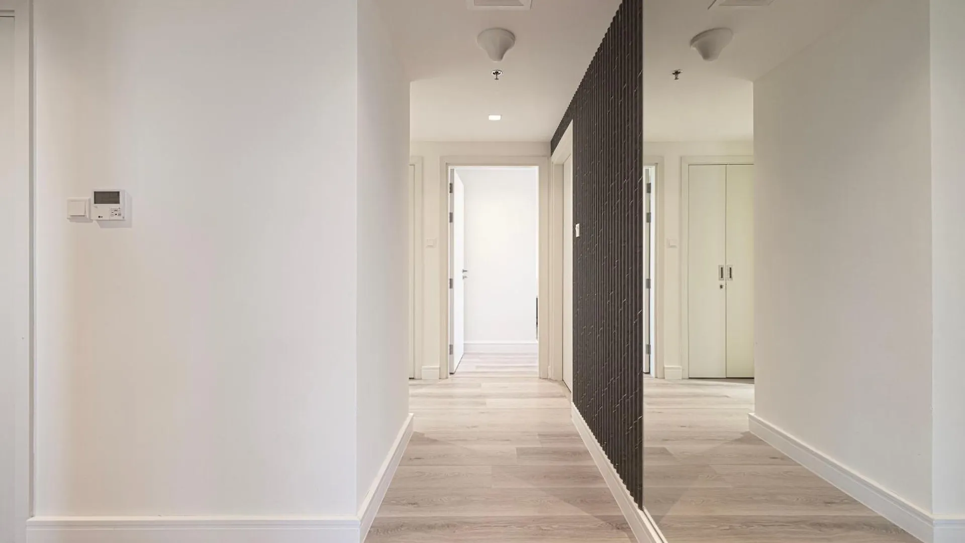 2 Bedroom Stone House By Blue Cloud Holidays Sharjah 0*,
